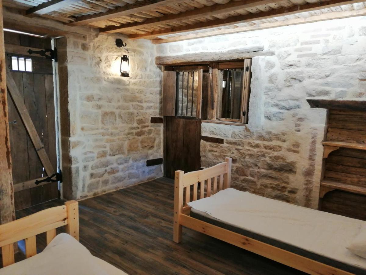 Gite Les Hauts De Morey - Aux Bonnes-Mares Ngoại thất bức ảnh